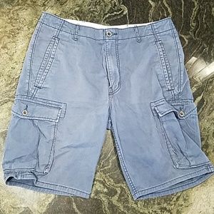 LEVIS CARGO SHORTS